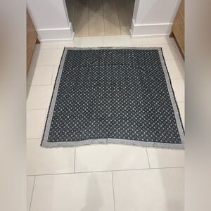 Authentic Louis Vuitton gray and silver scarf shawl